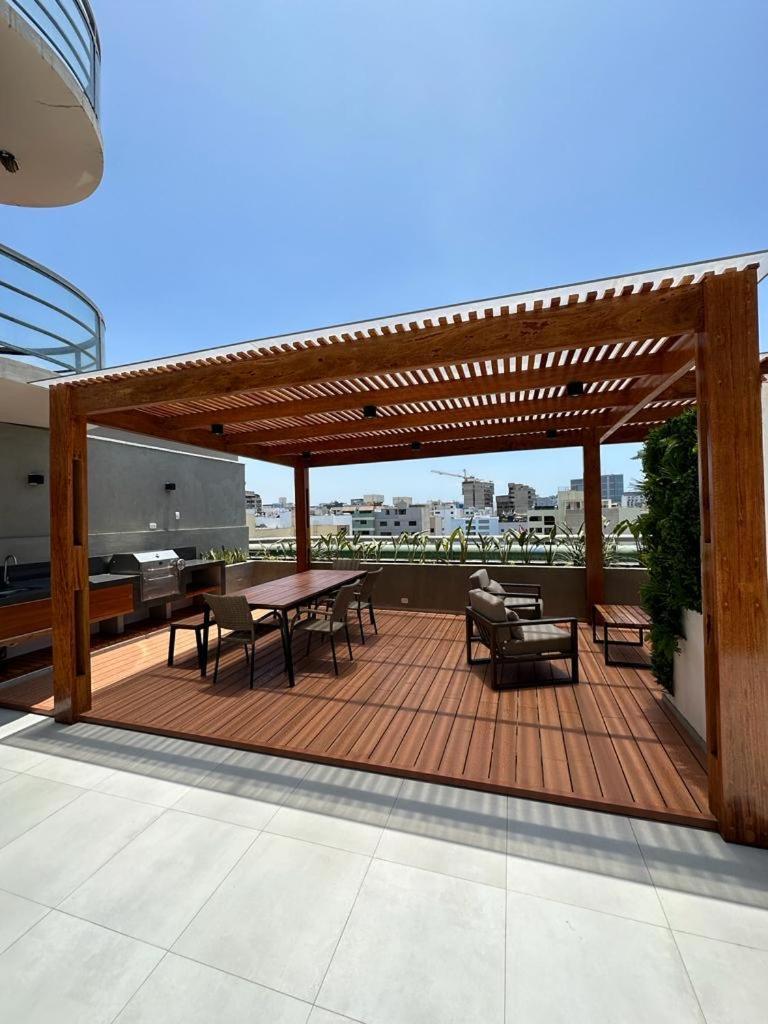 Duplex Vintage En El Corazon De Miraflores Lima Exteriör bild